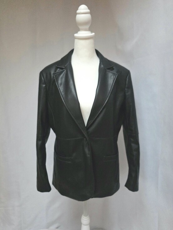 Banana Republic Jackets & Blazers - Banana Republic Faux Leather Blazer Jacket Black Women's 8 Petite Classic
